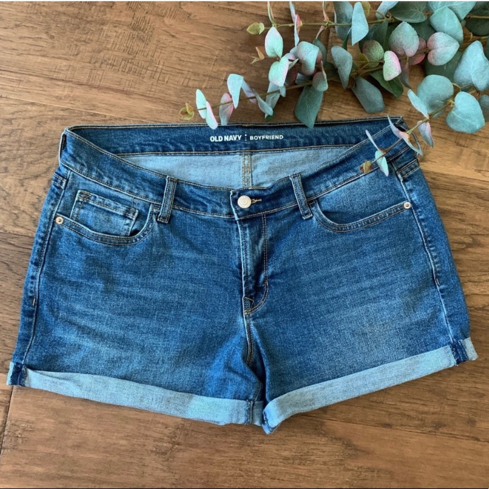 Old Navy Boyfriend Denim Blue Jean Cuffed Shorts